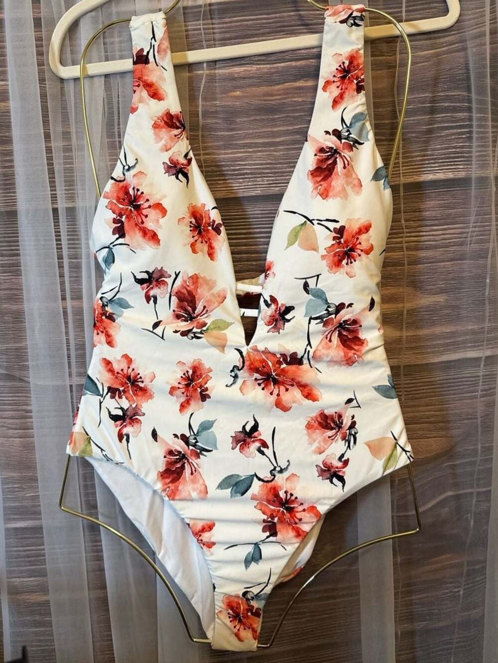 Lucky Brand Floral Cordevalle Plunge V-Neck One-Piece Swimsuit